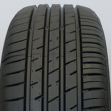 MOMO M-30 TOPRUN EUROPA (VENGRIJA) 215/45 R17 91Y