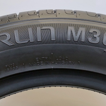 MOMO M-30 TOPRUN EUROPA 245/45 R18 100X