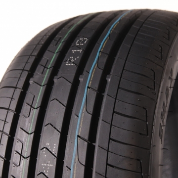 ZMAX ZEALION 235/45 R18 98W
