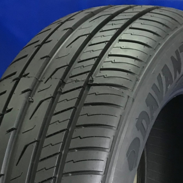 Davanti DX740 215/65 R17 99V