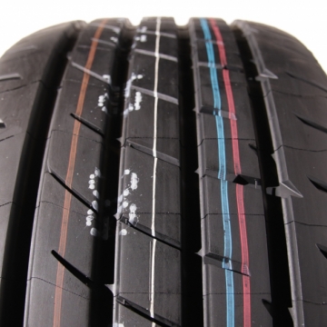 Lassa Driveways Sport 235/45 R17 97Y