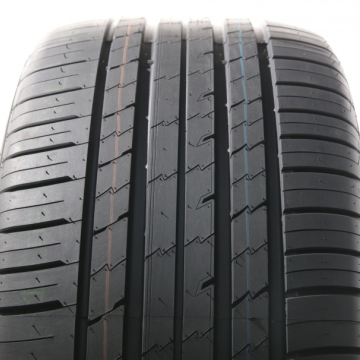 Tracmax X PRIVILO RS01+ 275/45 R20 110Y