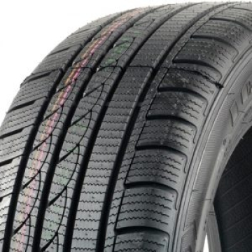 Tracmax ICE-PLUS S210 245/35 R19 93V