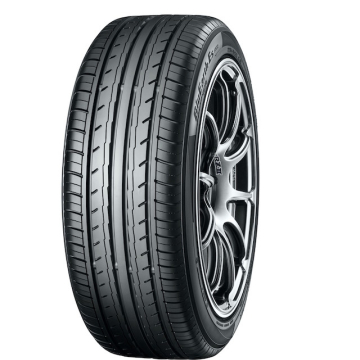 Yokohama BLUEARTH ES32 215/50 R17 95V