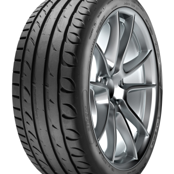 Riken/Kormoran Ultra High Performance 225/45 R18 95Y