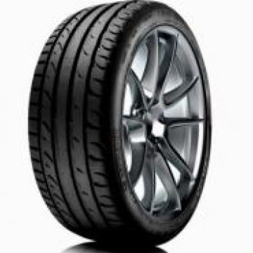 Kormoran UHP 225/45 R18 95W