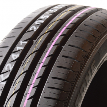 Roadstone Eurovis Sport 04 215/50 R17 95W