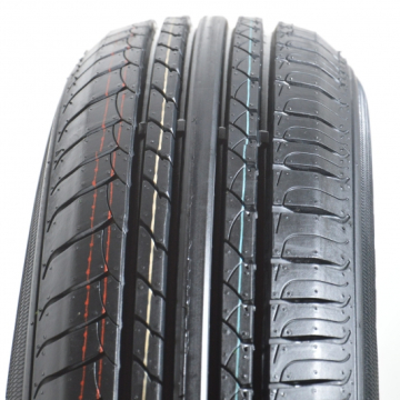 Maxtrek Maximus M1 185/60 R15 84H