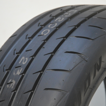 FEDERAL Evoluzion ST-1 275/40 R19 105Y