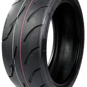 Nankang AR-1 235/40 R17 94W