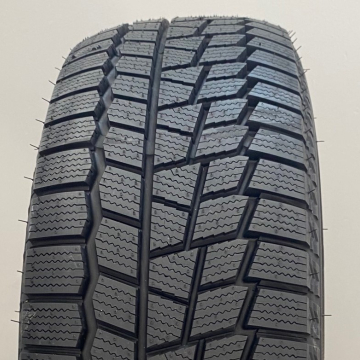 MAXXIS Arctic Trekker SP-02 205/65 R16 95T