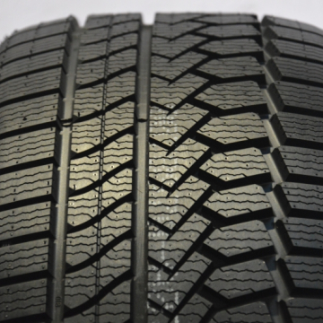 Trazano Z507 235/55 R19 105V