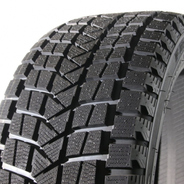 Tourador WinterPRO TSS1 235/60 R18 107T