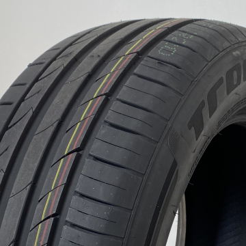 Tracmax X-PRIVILO TX3 195/45 R15 78V