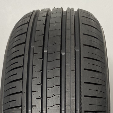 ZEETEX SU1000 VFM 255/45 R20 105V