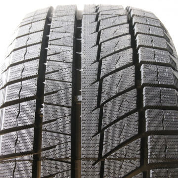 Sailun IceBlazer Arctic EVO RunFlat 245/40 R19 98T