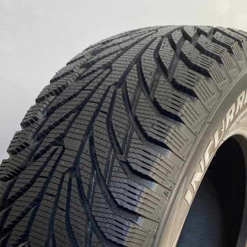 Starmaxx INCURRO ICE W880 (Turkija) Minkšto mišinio 215/60 R17 100T