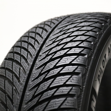 Michelin Pilot Alpin 5 ZP (RIM FRINGE PROTECTION) 245/45 R19 102V