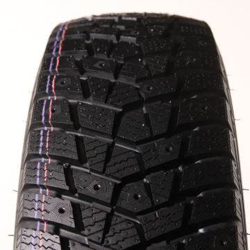 Hankook RW15 studded 215/65 R16 109/107R