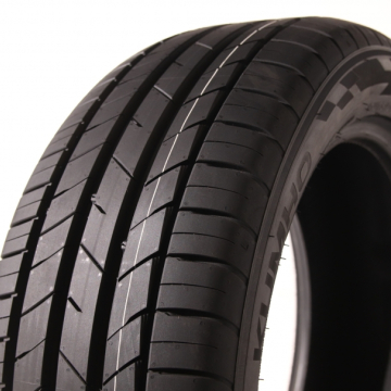 Kumho HS52 (DOT2023) 205/55 R16 91V