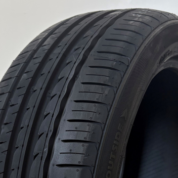 ROAD RIDER STRADA MAX (Made in Cambodia) 215/50 R17 95W