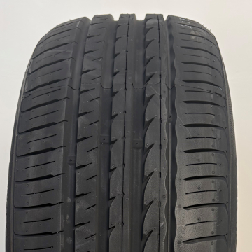 ROAD RIDER STRADA MAX (Made in Cambodia) 215/50 R17 95W