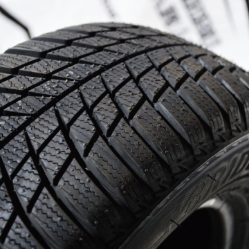 Bridgestone LM001 (DOT2019) 215/65 R17 99H