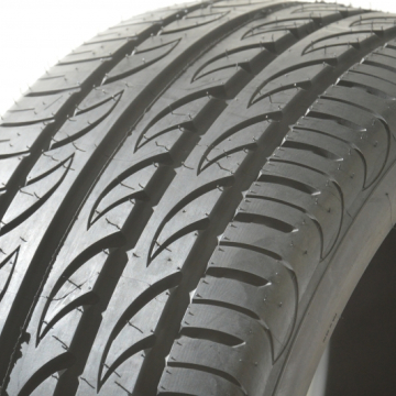 Pirelli PZeroNeroGT DOT2016 235/45 R18 98Y