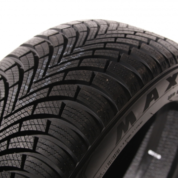 MAXXIS WP6 DOT2021 195/55 R15 89H