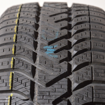 Pirelli SnowControl 3 DOT2013-2014 205/55 R16 91H
