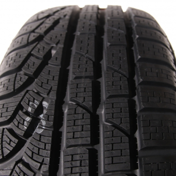 Pirelli Sottozero W210 Serie II DOT2017 225/55 R17 97H