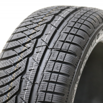 Michelin Pilot Alpin PA4 DOT2017 245/45 R18 100V