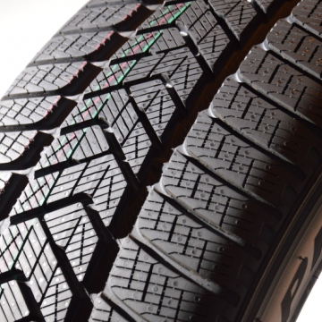Pirelli Scorpion Winter DOT2022 255/50 R19 107V