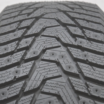 Hankook IPike RS2 W429 215/55 R16 97T