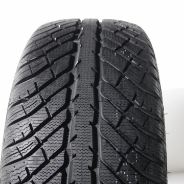 Cooper DISCOVERER WINTER 225/55 R19 103V