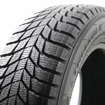 Triangle Snow Link PL01 215/65 R17 99T