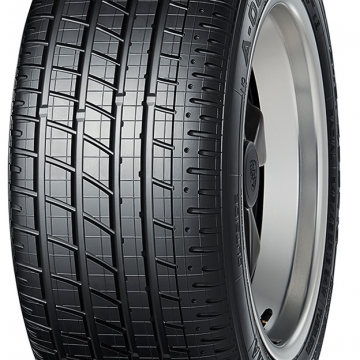 Yokohama A008P 245/45 R16 94W