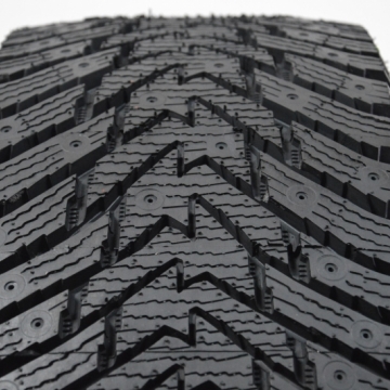 NORRSKEN (Atnaujintos) Ice Razor 215/60 R16 95H