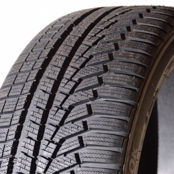 Hankook Winter I Cept Evo 2 W320 225/60 R15 96H