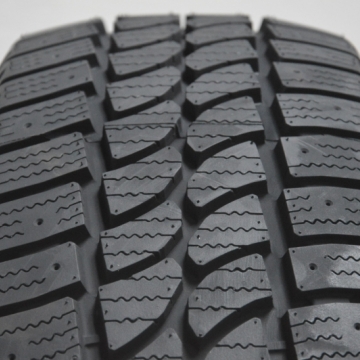 Kormoran VANPRO WINTER 215/75 R16 113R