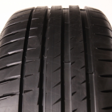 Michelin PILOT SPORT 4 255/35 R18 94Y