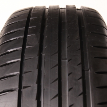 Michelin PILOT SPORT 4 225/45 R19 96W