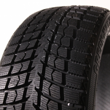 GreenMax Winter Ice I-15 245/45 R20 99T