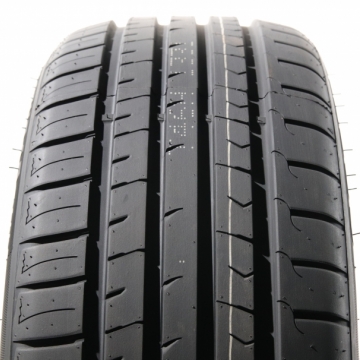 Gremax CAPTURAR CF19 235/40 R19 96W