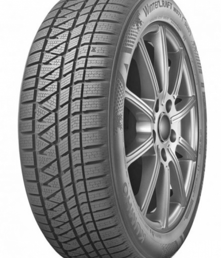 Kumho WS71 215/70 R16 100T