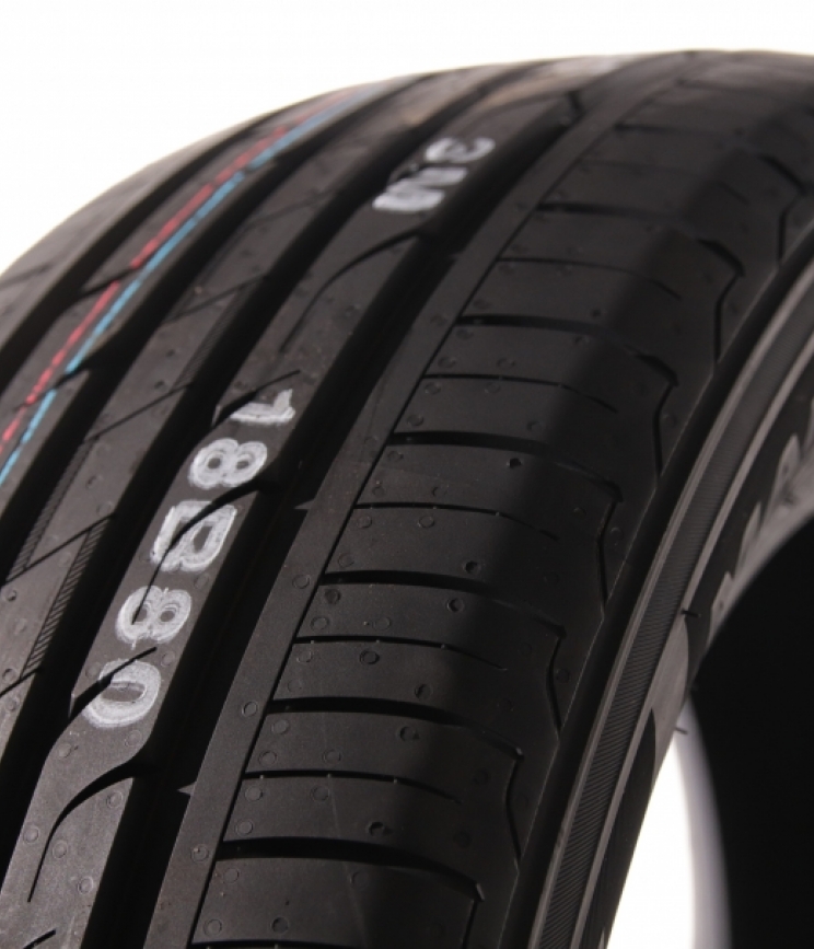 Marshal / Kumho MH15 215/65 R17 99V