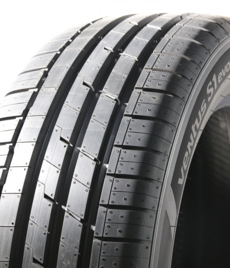 Hankook Ventus S1evo3 SUV K127A 235/50 R18 97V