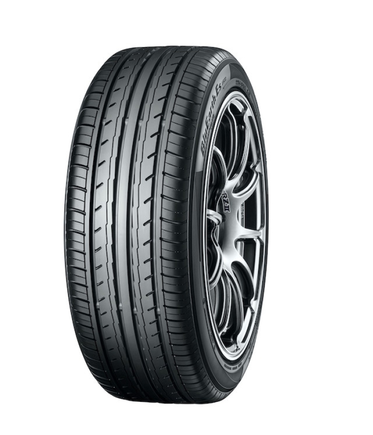 Yokohama BLUEARTH ES32 215/60 R16 99H