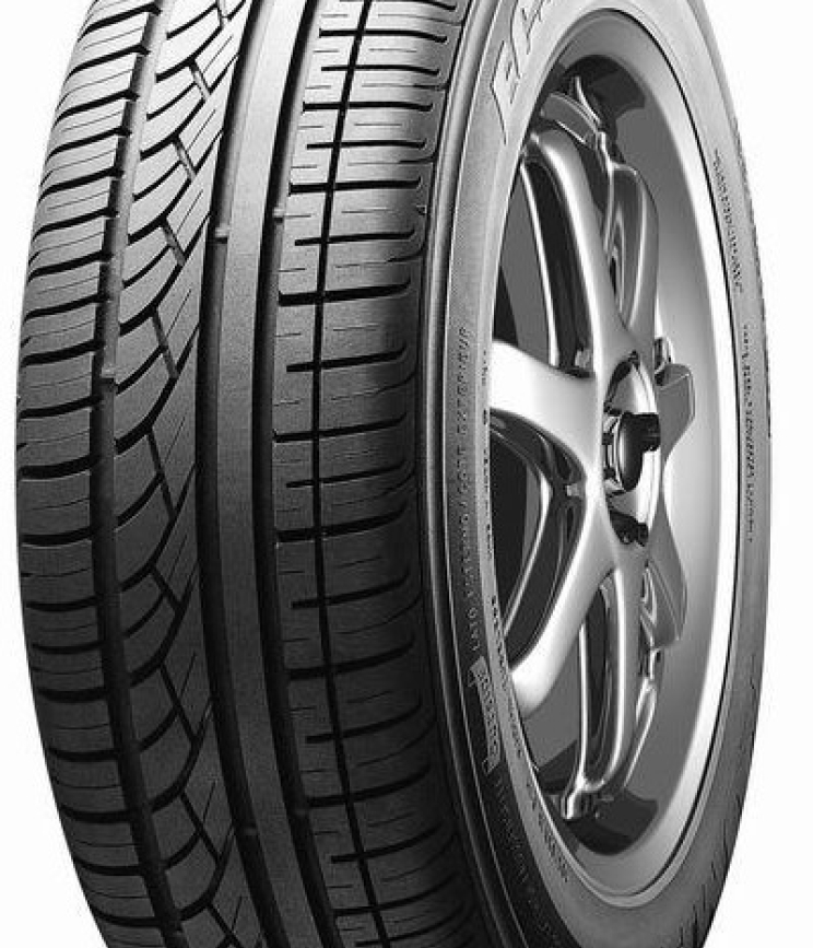 Kumho ECSTA KH11 175/55 R15 77T