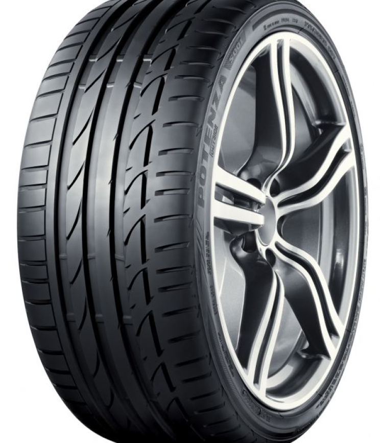 Bridgestone POTENZA S001 265/40 R18 101Y